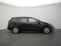 Gebraucht Kia Ceed Vision 135 PS (99 kW) 2018 Schwarz / black pearl (metallic) Kleinwagen