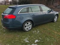 Gebraucht Opel Insignia 140 PS (102 kW) 2010 Grau Kombi