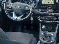 Gebraucht Hyundai i30 Trend 159 PS (116 kW) 2021 Grau Kombi