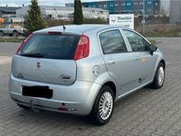 Gebraucht Fiat Punto 64 PS (47 kW) 2008 Silber Kleinwagen