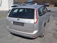 Usado Ford Focus Style 101 CV (74 kW) 2008 Plateado Familiar