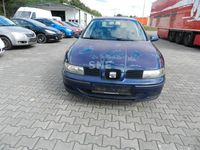 Gebraucht Seat Leon Stella 101 PS (74 kW) 2000 Blau Limousine