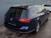 Gebraucht VW Passat Highline 150 PS (110 kW) 2019 Blau Kombi