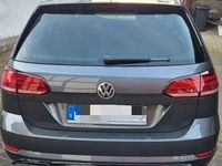 Gebraucht VW Golf VII Comfortline 150 PS (110 kW) 2018 Grau Kombi