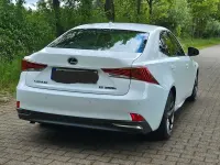 Gebraucht Lexus IS300h 181 PS (133 kW) 2020 Weiß Limousine