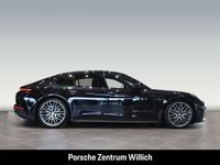 Gebraucht Porsche Panamera 354 PS (260 kW) 2024 Tiefschwarzmetallic Kleinwagen