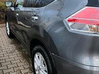 Gebraucht Nissan X-Trail 131 PS (96 kW) 2016 Grau SUV