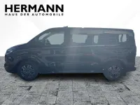 Gebraucht Ford Tourneo Custom Titanium 232 PS (170 kW) 2025 Schwarz Van