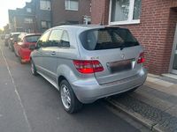 Gebraucht Mercedes B170 116 PS (85 kW) 2008 Silber Van / Kleinbus