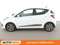 Gebraucht Hyundai i10 Style 87 PS (63 kW) 2015 Weiß Kleinwagen