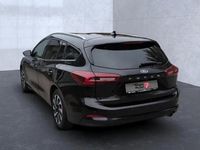 Gebraucht Ford Focus Titanium 125 PS (91 kW) 2024 Obsidianschwarz (metallic) Kombi