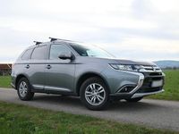 Gebraucht Mitsubishi Outlander 150 PS (110 kW) 2017 Silber SUV
