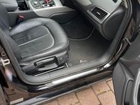 Gebraucht Audi A6 Comfort 320 PS (235 kW) 2012 Schwarz Kombi