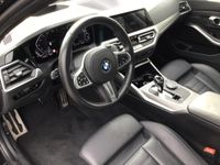 gebraucht BMW 330e A Sportpaket HUD AD El. Panodach Panorama Navi Leder digitales Cockpit Memory Sitze Soundsystem
