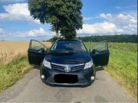 Gebraucht Toyota Avensis 125 PS (91 kW) 2012 Schwarz Kombi