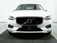 Gebraucht Volvo XC60 Momentum 235 PS (172 kW) 2019 Weiß SUV