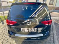 Gebraucht VW Touran S 110 PS (80 kW) 2016 Schwarz Van / Kleinbus