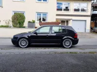 Second-hand VW Golf IV 90 CP (66 kW) 2000 Negru Hatchback