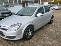 Gebraucht Opel Astra 116 PS (85 kW) 2005 Silber Limousine