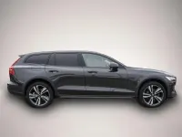 Gebraucht Volvo V60 CC Ultimate 197 PS (144 kW) 2023 Manufacturer Kombi