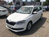 Gebraucht Skoda Fabia Ambition 60 PS (44 kW) 2022 Weiß Kleinwagen