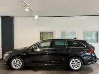 Gebraucht Skoda Octavia Selection 150 PS (110 kW) 2024 Schwarz Limousine
