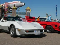 Second-hand Corvette C3 200 CP (147 kW) 1982 Argintiu Cabrio