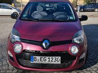 Gebraucht Renault Twingo 75 PS (55 kW) 2012 Violett Kleinwagen