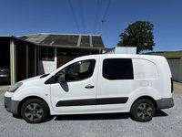 Gebraucht Citroën Berlingo 90 PS (66 kW) 2012 Lack weiss banquise Van / Kleinbus