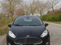 Gebraucht Ford Fiesta Trend 101 PS (74 kW) 2015 Schwarz Kleinwagen