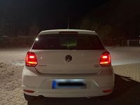 Gebraucht VW Polo Allstar 90 PS (66 kW) 2015 Weiß Kleinwagen