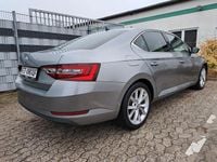Gebraucht Skoda Superb Style 179 PS (131 kW) 2016 Grau Limousine