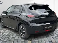 Neu Peugeot 208 Allure 110 PS (80 kW) 2025 Schwarz / perlaneraschwarz Kleinwagen