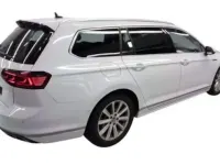 Gebraucht VW Passat Elegance 200 PS (147 kW) 2024 Gletscherweiß (metallic) Kombi