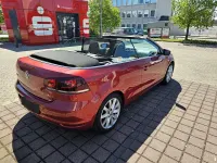 Second-hand VW Golf 105 CP (77 kW) 2011 Roșu Cabrio
