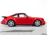 Begagnad Porsche 964 320 HK (235 kW) 1992 Röd