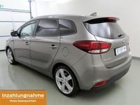 Gebraucht Kia Carens Attract 166 PS (122 kW) 2017 (im) titanium silver Van / Kleinbus