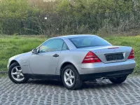 Gebraucht Mercedes SLK230 193 PS (141 kW) 1998 Silber Cabrio