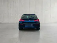 Gebraucht BMW 118 Sport Line 136 PS (100 kW) 2018 Schwarz Limousine