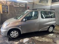 Gebraucht Toyota Yaris 86 PS (63 kW) 2003 Silber Kombi