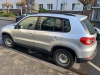 Gebraucht VW Tiguan 140 PS (102 kW) 2007 Silber SUV