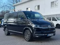 Gebraucht VW Multivan Highline 204 PS (150 kW) 2023 Schwarz Van / Kleinbus
