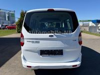 Gebraucht Ford Tourneo Courier Trend 101 PS (74 kW) 2016 Weiß Van / Kleinbus