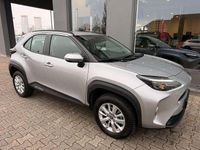 Gebraucht Toyota Yaris Cross 116 PS (85 kW) 2024 Silber SUV