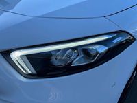 Gebraucht Mercedes A250 AMG 160 PS (117 kW) 2020 Unilack polarweiß Limousine