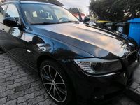 Gebraucht BMW 320 170 PS (125 kW) 2010 Schwarz Kombi