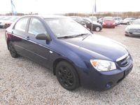 Gebraucht Kia Cerato LX 105 PS (77 kW) 2005 Blau metallic Limousine