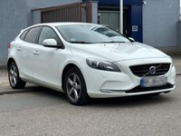 gebraucht Volvo V40 D3 YOU! Automatik| navi kamera | xenon EURO6