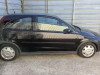 Używany Opel Corsa 75 KM (55 kW) 2002 Czarny Hatchback