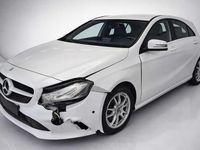 Gebraucht Mercedes A180 122 PS (89 kW) 2018 Polarsilber  metalliclack Kleinwagen